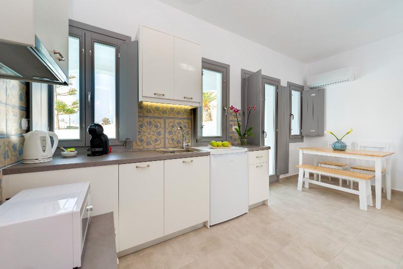 White Harmony Suites Megalochori  Eksteriør bilde